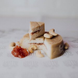 Nutty Artisan Foods aged kweepeer