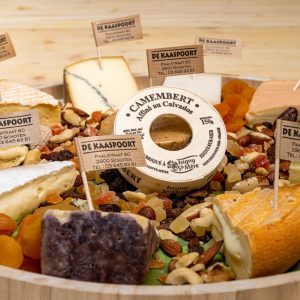 Kaasschotel: gedroogd fruit